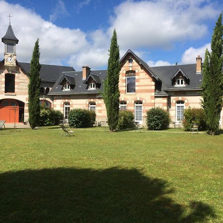Appartamento La Bretauche Checy Esterno foto